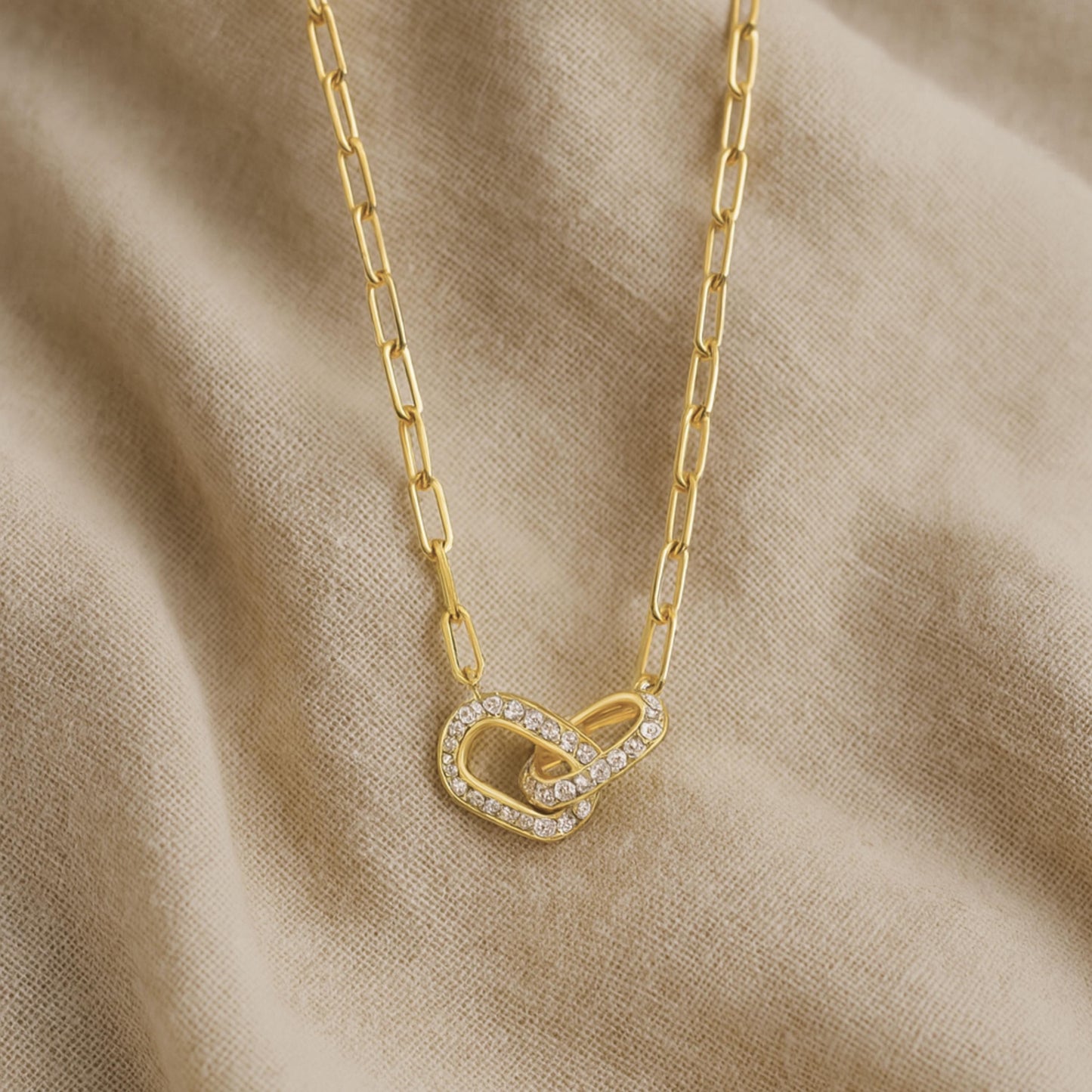 Interlocking Pave Links Necklace | Paperclip Chain